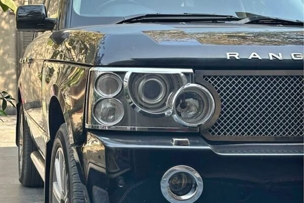 Range Rover Vogue 4.4 petrol
