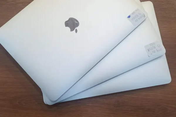 Apple MacBook Air 2019 | Core i5 | 8GB RAM | 256GB SSD | 13″ LAHORE