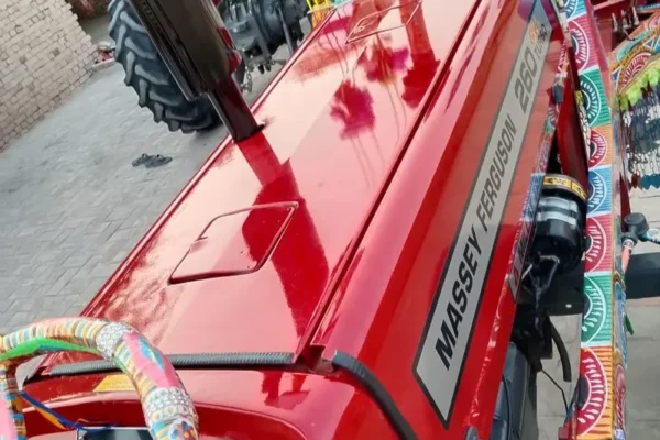 Massey Ferguson Tractor 260