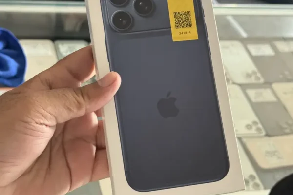 Apple iPhone 17 Pro Max 512gb pta box pack