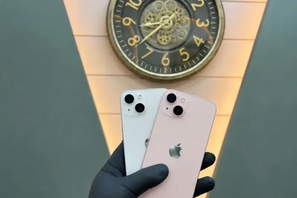 Apple iPhone 13 ( 128 GB / 256 GB ) PTA MULTAN