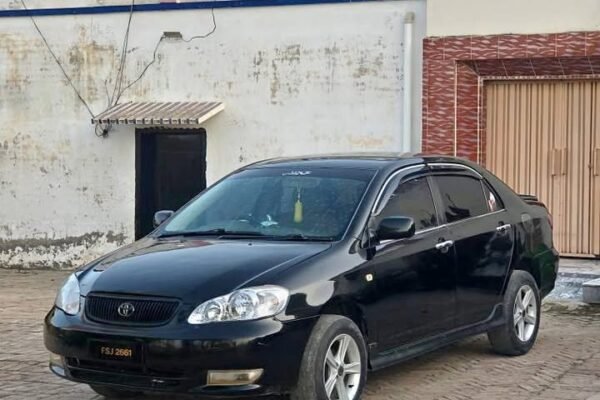 Toyota Corolla 1.8(altis) black for sale in lahore
