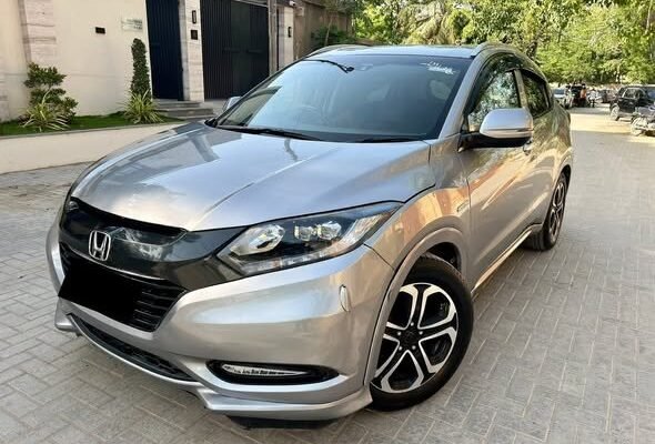 HONDA VEZEL HYBRID Z PACKAGE 2017 KARACHI