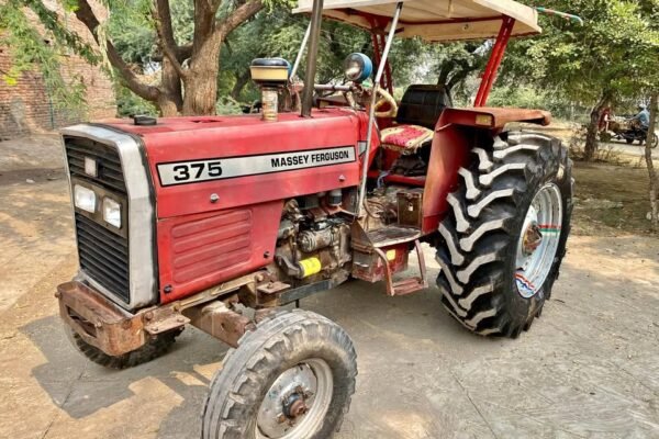 Massey 375 tractor 1999 Model for sale in shahkot