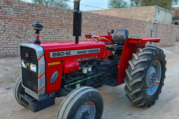 Massey Ferguson Tractor 260
