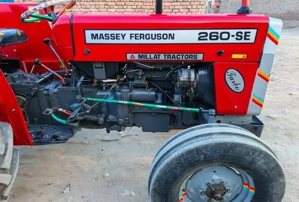 Massey Ferguson Tractor 260