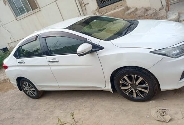 Honda City 1.5 Aspire Push start Model 2022