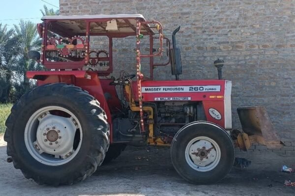 Massey Tractor 260 2014 Model for sale in lahore