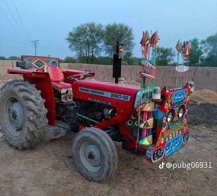 Massey Ferguson Tractor 260