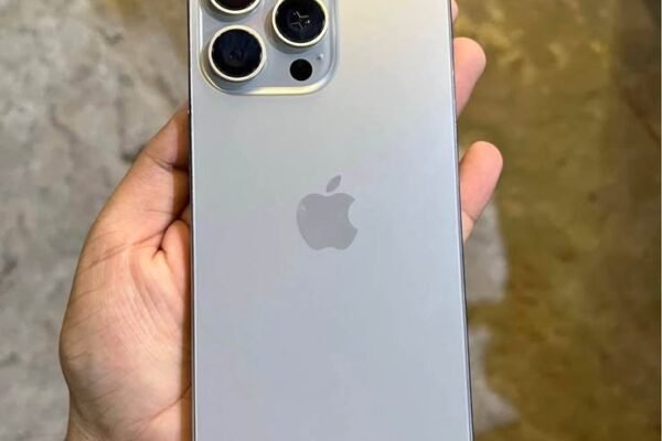 I phone 15 pro max mdm 1tb storage