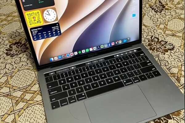 MacBook Pro 2016 touchbar 512gb