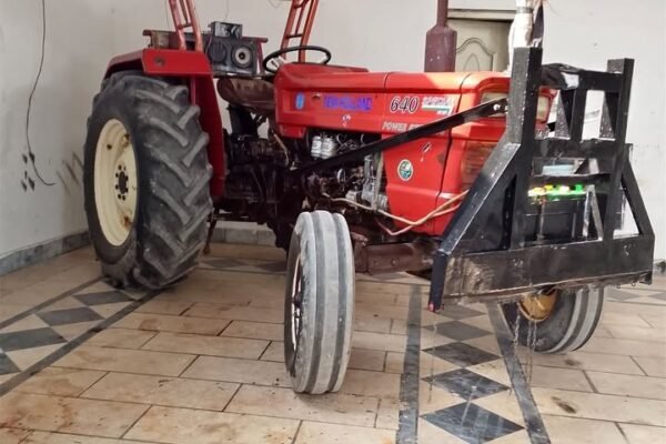 New holland 640 for slae in shahkot