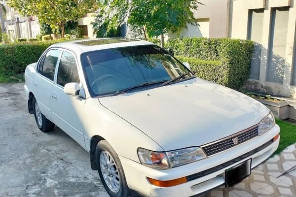 Corolla 2000 januan sunrof for sale in sindh