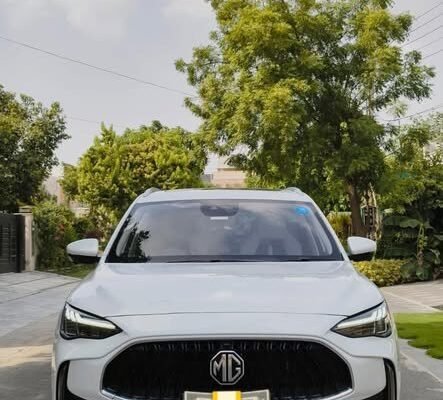 MG HS PHEV Color White Interior Monaco Blue LAHORE