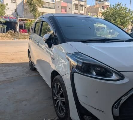 Toyota sienta G Model 2019 reg 2024