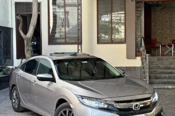 Civic oriel 2020 UG for sale in karachi