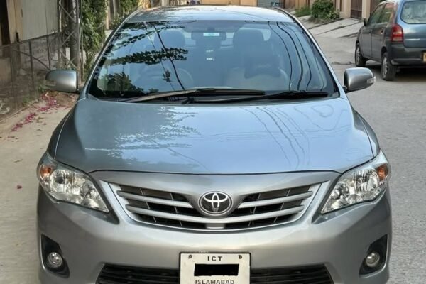 Toyota Corolla Gli model 2012 Limited edition Second Oner Car for sale in karachi