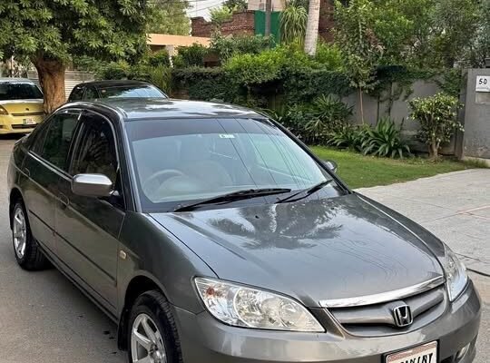 Honda Civic 2005 10/10 condition for sale
