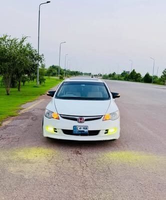 Honda Civic Reborn UG Full Option 2008 model