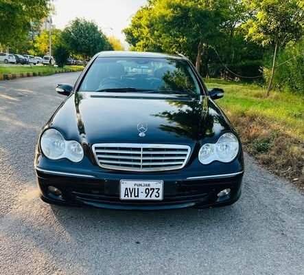 MERCEDES BENZ C CLASS C180 2004 FOR SALE