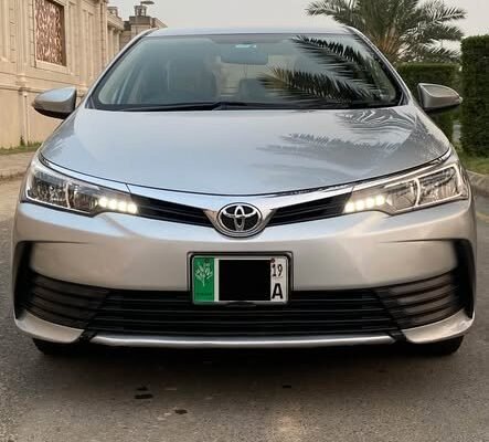 TOYOTA COROLLA GLI 1.3 AUTOMATIC LAHORE