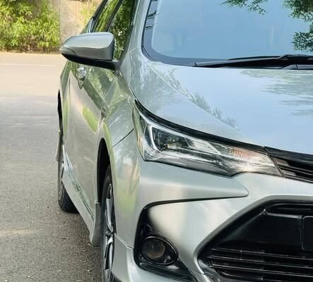 Toyota Corolla X Grande 2015 Facelift — Converted to 2021 Model karachi