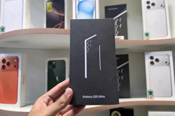 Samsung S25 Ultra Box Pack Brand-New