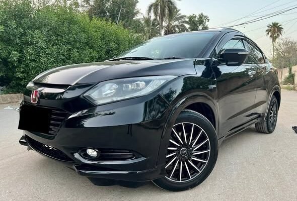 *HONDA VEZEL HYBRID Z PACKAGE WHITE ROOM