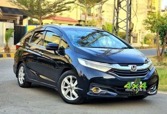 Honda Fit Shuttle 1.5 Hybrid 2015 Model 2018 Isb Reg
