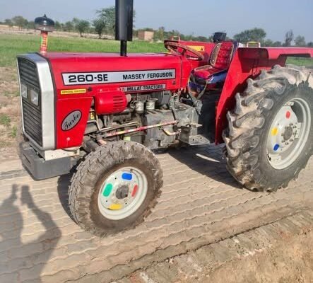 Massey Ferguson Tractor 260