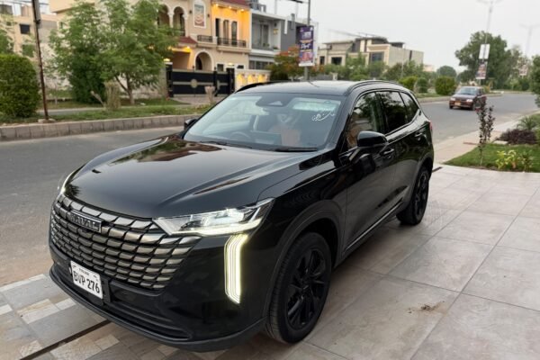 Haval H6 HEV 2025 Total Genuine 17K Driven PPF Done – Demand 107 Lacs – Multan