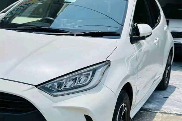 Toyota Yaris G LED Hatchback 2020/2024 Pearl White 60k Driven For Sale in Lahore