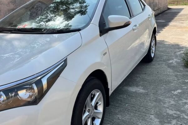 Toyota Corolla GLi 2015 Model For Sale Hassanabdal