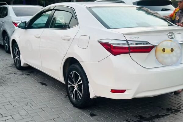 Toyota Corolla GLi 1.3 Model 2020 for sale Islamabad