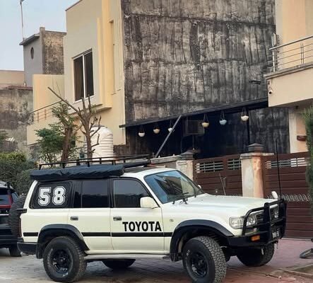 Toyota Land Cruiser 1992 – Gilgit Registered