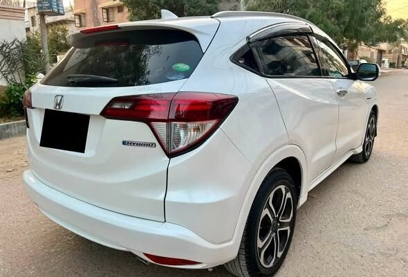 HONDA VEZEL Z HYBRID SENSING