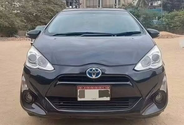Toyota Aqua G Soft leather Model 2015
