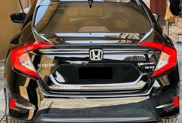 Honda civic i-vtec oriel sunroof ug