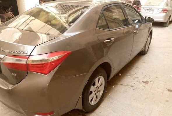 Toyota Altis model 2016
