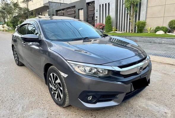 Honda civic i-vtec oriel sunroof ug Model 2017