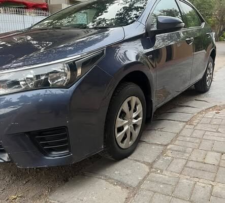 Toyota Corolla gli automatic 1.3 automatic