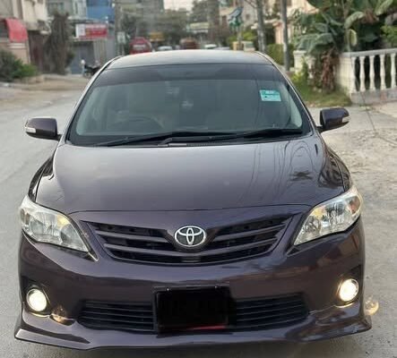 Toyota corolla Gli manual 1.3 Model 2012/2013